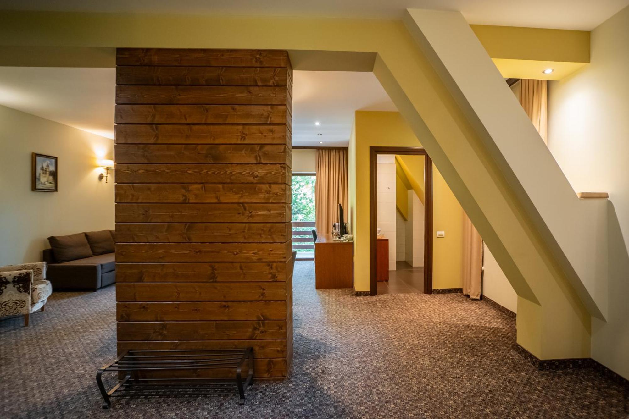 오푸스 빌라 시나이아 외부 사진 Interior of a suite